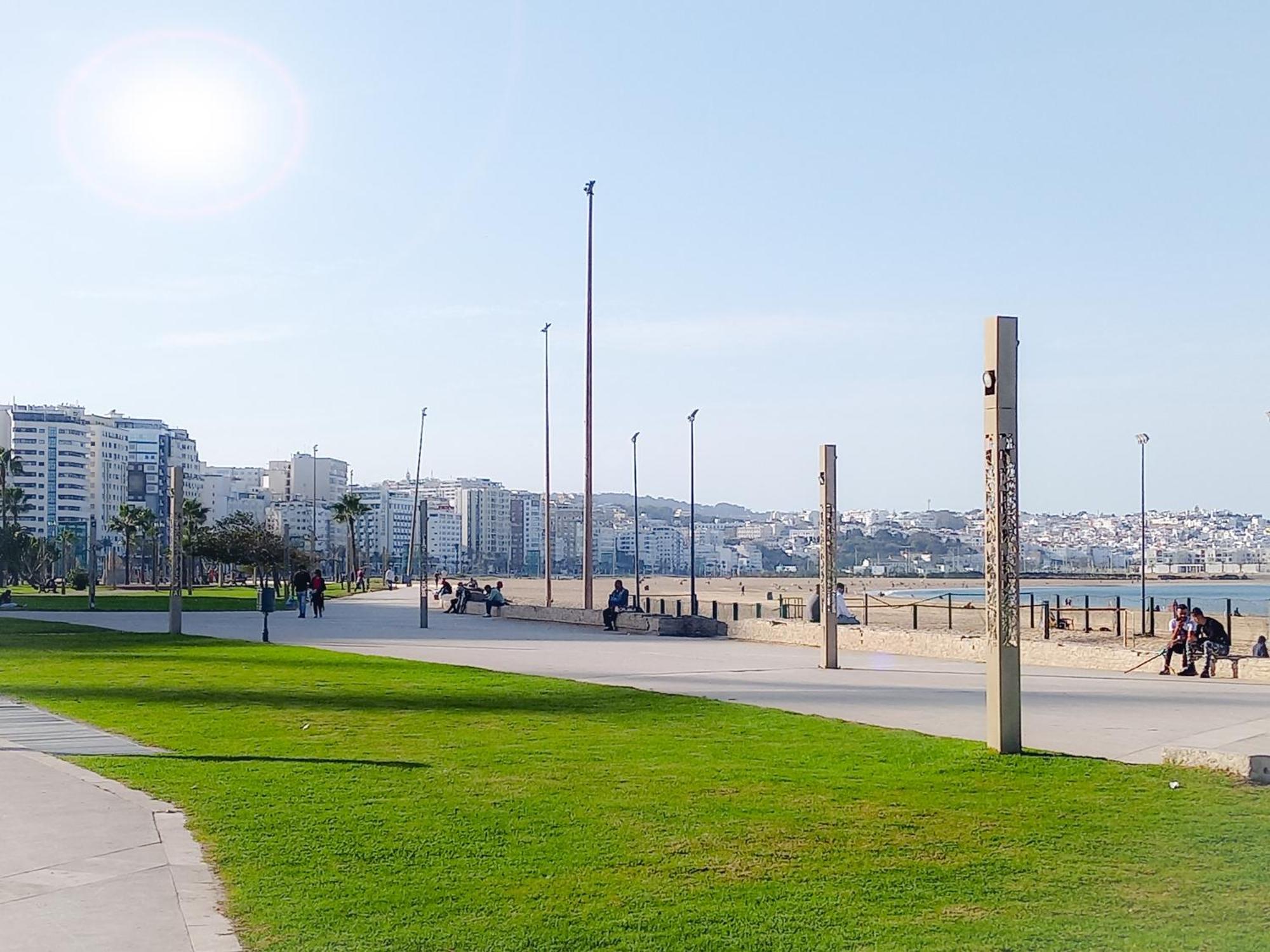 טנג'יר Appartement A Malabata En Face Centre Commercial Megarama & La Gare De Tgv M2 מראה חיצוני תמונה