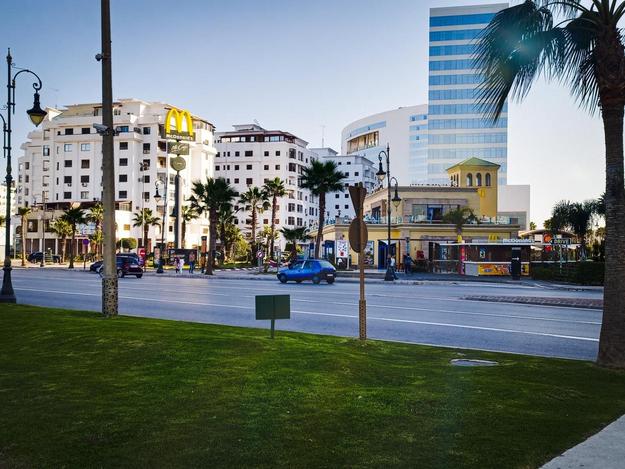 טנג'יר Appartement A Malabata En Face Centre Commercial Megarama & La Gare De Tgv M2 מראה חיצוני תמונה